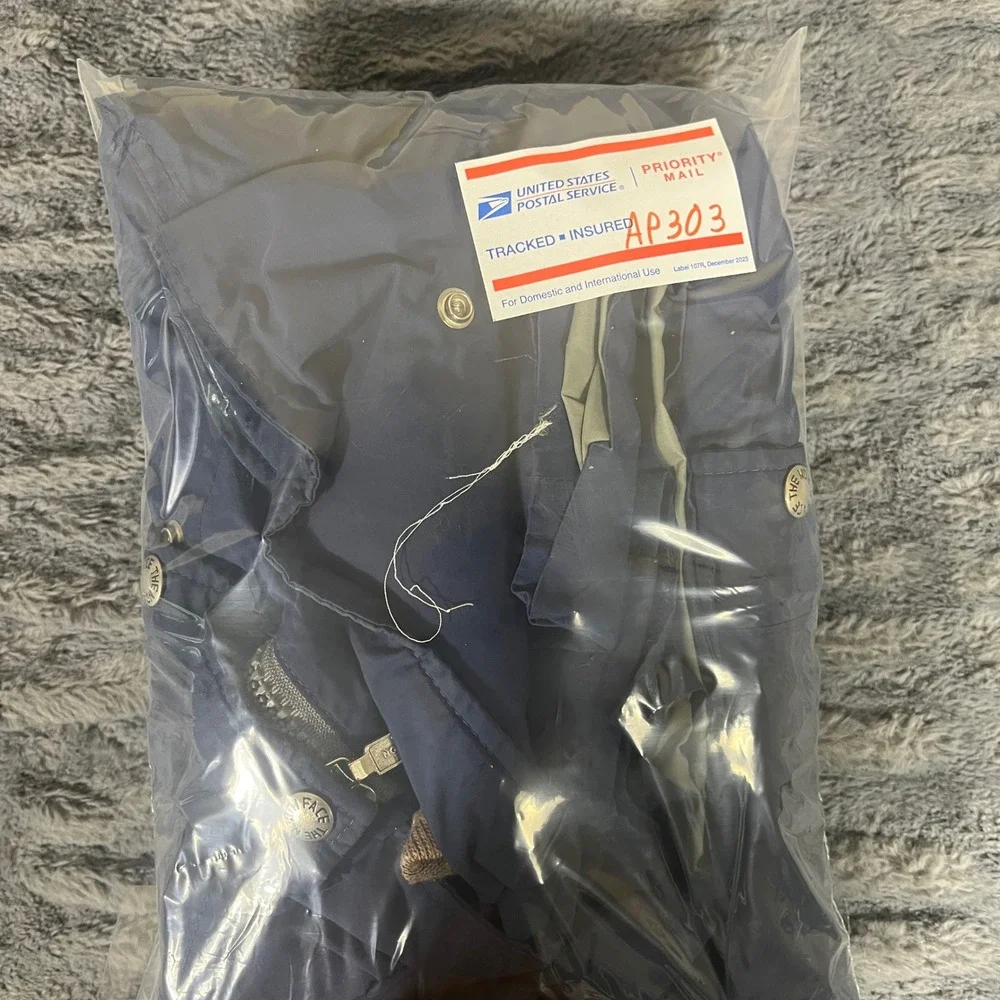 The North Face Vintage Gore-Tex Mountain Jacket Navy Blue XL Made in USA AP303